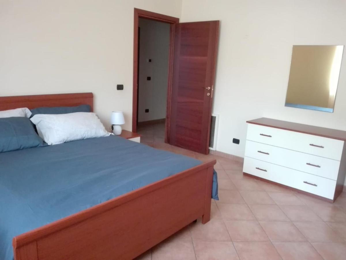 La Casa Di Mezzo-Affitti Brevi-Zona Ospedali Vila Busso Exterior foto